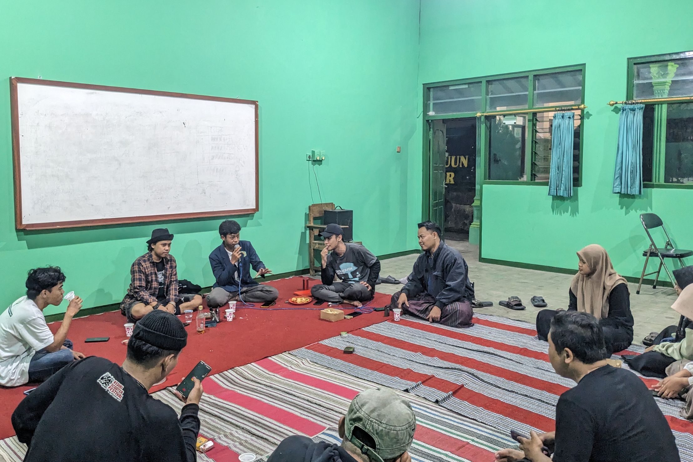 Tingkatkan Intelektual: Tiga Organisasi Gelar Diskusi Publik Mendalam tentang Nietzsche di Kampus