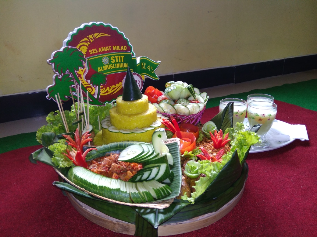 tumpeng.jpg